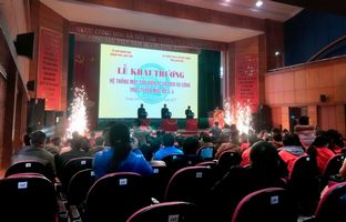 �����jnhȫ��LED������ͦ�������� Խ���г�����ͷ��